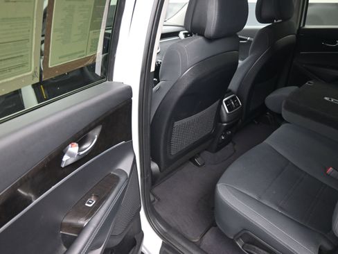Used 2016 Kia Sorento LX AWD/4WD image 17