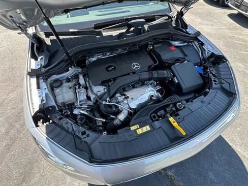 Used 2023 Mercedes-Benz GLA 250 4MATIC image 30