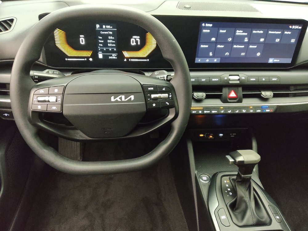 Used 2025 Kia K4 FWD image 22