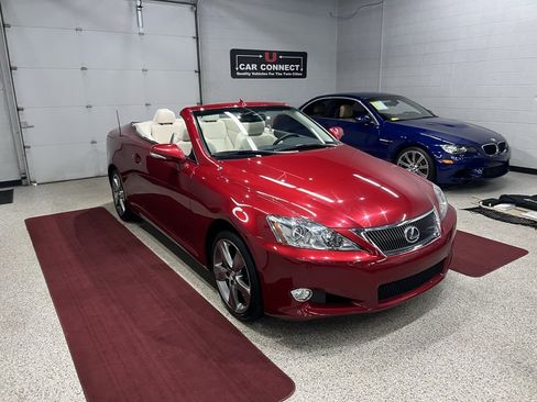 Used 2010 Lexus IS 350C image 8