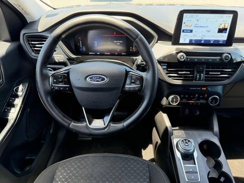 Used 2024 Ford Escape Active AWD/4WD image 18