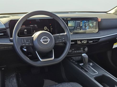 New 2026 Nissan Kicks SV w/ Cold Weather Package image 13