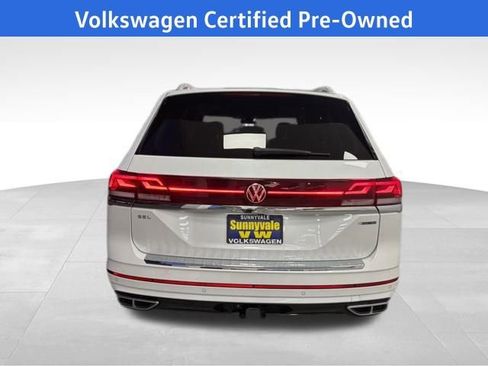 Certified 2024 Volkswagen Atlas SEL Premium R-Line image 5