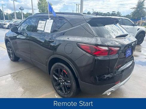 Used 2022 Chevrolet Blazer LT w/ Redline Edition FWD image 4
