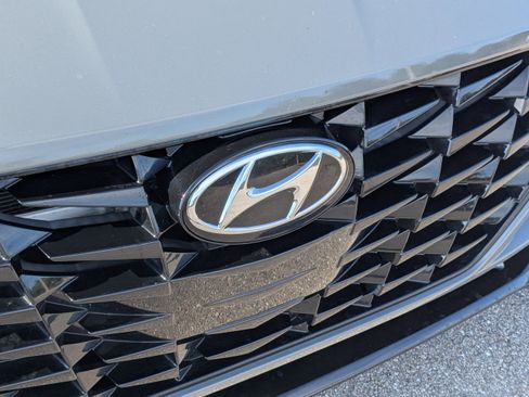 Used 2023 Hyundai Sonata SEL w/ Preferred Accessory Package image 11