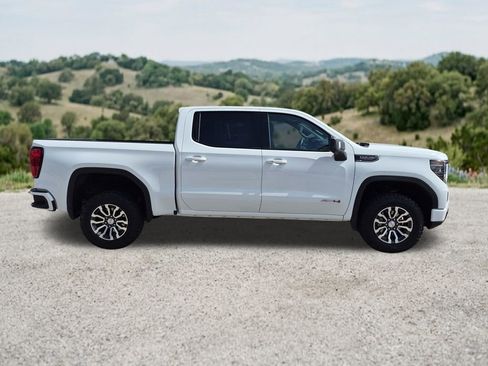 Used 2023 GMC Sierra 1500 AT4 AWD/4WD image 13