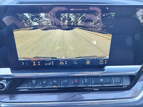 New 2026 GMC Sierra 3500 SLT w/ SLT Premium Package image 18