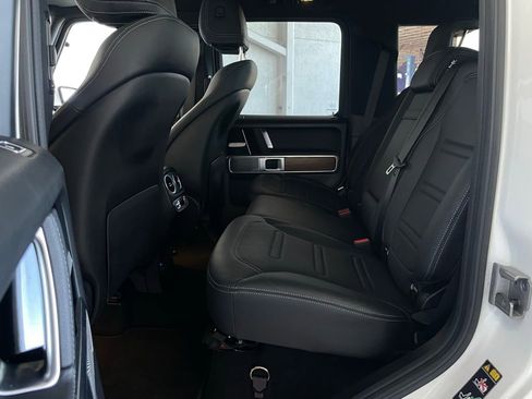 Used 2025 Mercedes-Benz G 550 image 15