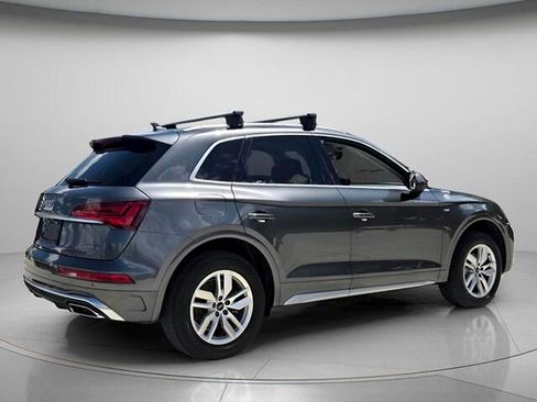 Used 2024 Audi Q5 2.0T Premium w/ Convenience Package AWD/4WD image 6