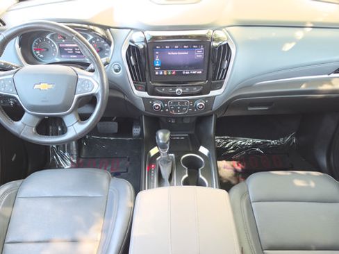 Used 2021 Chevrolet Traverse Premier AWD/4WD image 26