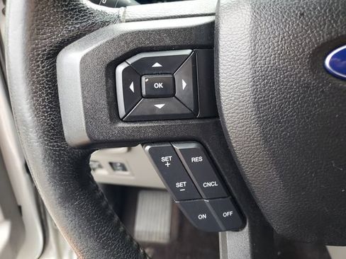 Used 2015 Ford F150 XLT w/ Equipment Group 302A Luxury RWD image 11