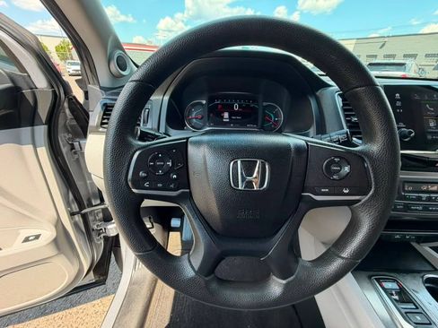 Used 2021 Honda Pilot EX image 12