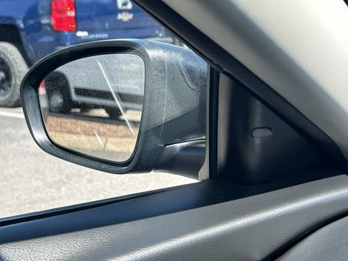 Used 2025 Nissan Altima 2.5 SV image 21