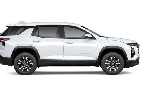 New 2026 Chevrolet Equinox LT FWD image 3