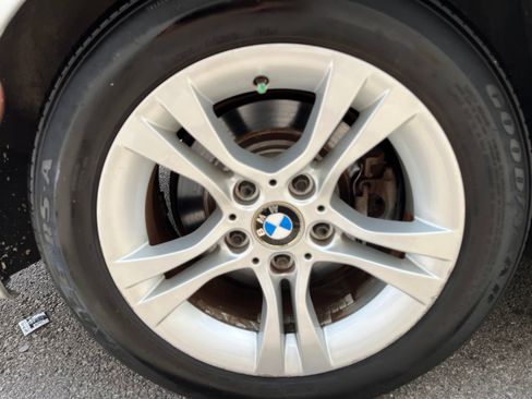 Used 2008 BMW 328i Sedan RWD image 11