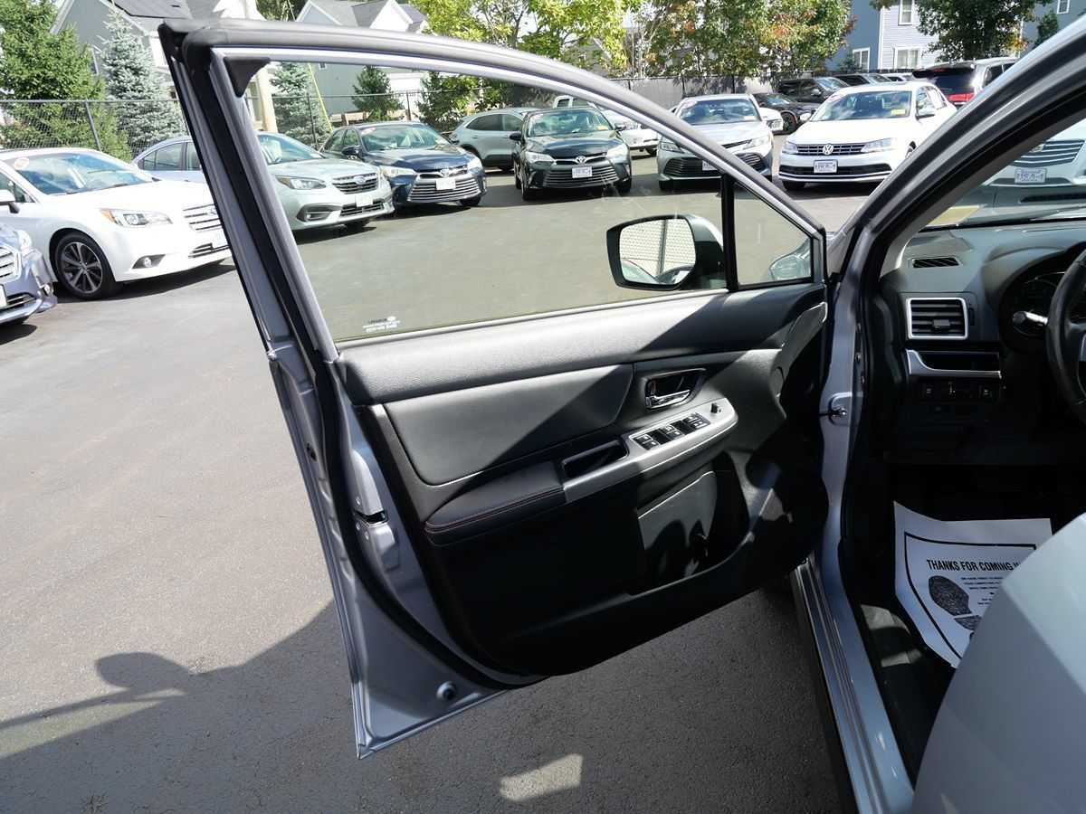 Used 2017 Subaru Crosstrek 2.0i Limited AWD/4WD image 15