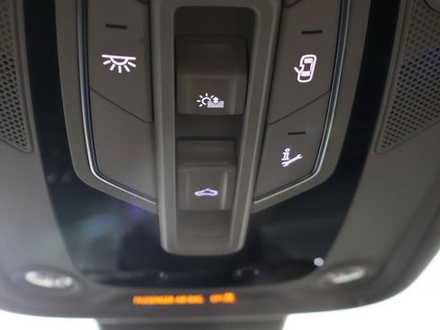 Used 2018 Audi Q7 3.0T Prestige image 68