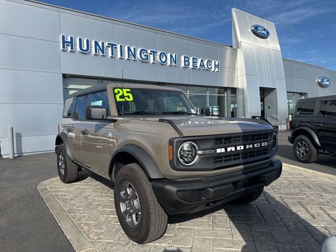 Used 2025 Ford Bronco Big Bend image 1