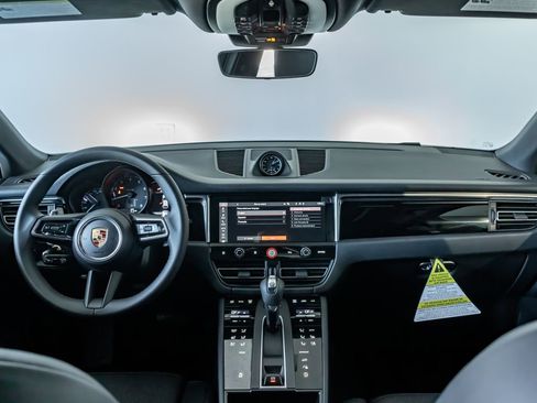 New 2026 Porsche Macan AWD/4WD image 19
