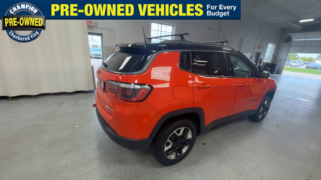 Used 2018 Jeep Compass Trailhawk w/ Navigation Group AWD/4WD image 10