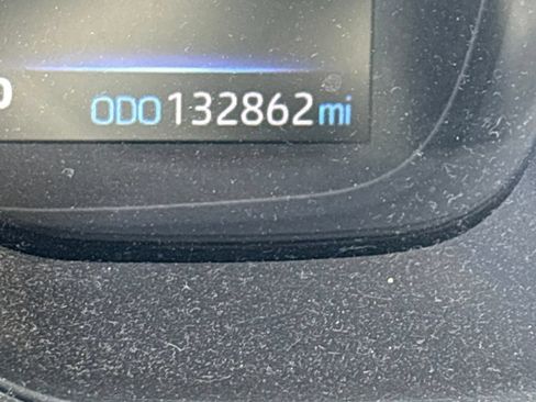 Used 2022 Toyota Corolla LE FWD image 12