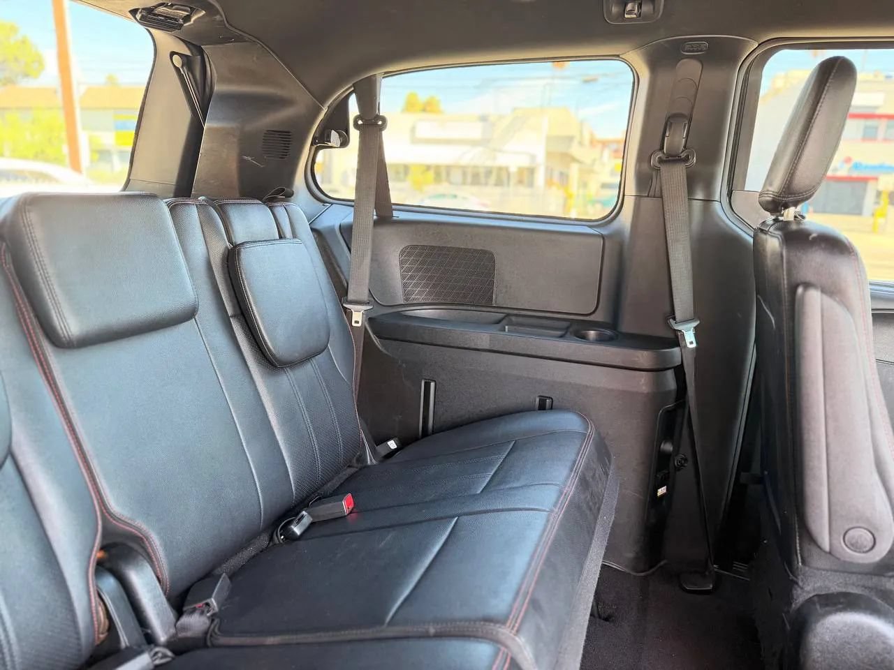 Used 2018 Dodge Grand Caravan GT FWD image 42