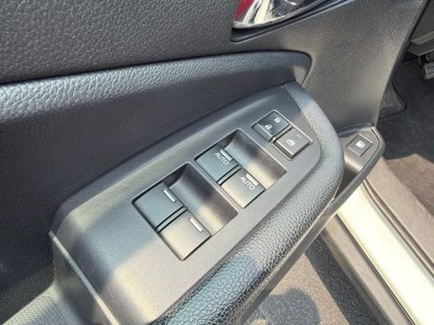 Used 2018 Honda Pilot EX image 9