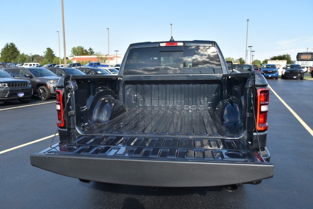 New 2026 RAM 1500 Big Horn AWD/4WD image 35