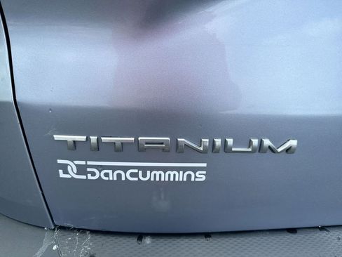 Used 2022 Ford Escape Titanium w/ Class II Trailer Tow Package image 27