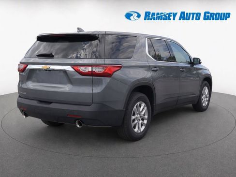 Used 2020 Chevrolet Traverse LS FWD image 4