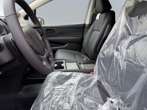 New 2026 Honda Odyssey EX-L image 5