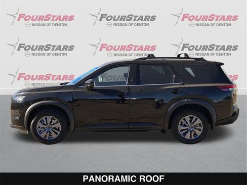 New 2025 Nissan Pathfinder SV w/ SV Premium Package image 8