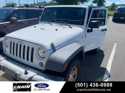 Used 2017 Jeep Wrangler Sport AWD/4WD image 1