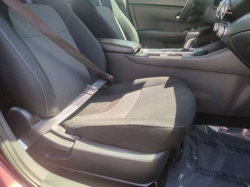 Used 2024 Nissan Sentra SV FWD image 19
