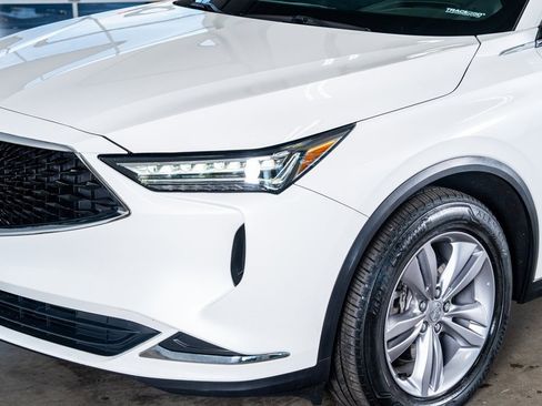 Used 2023 Acura MDX SH-AWD image 12