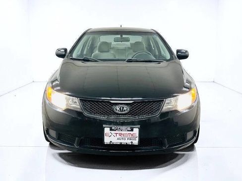 Used 2010 Kia Forte LX w/ Convenience Pkg FWD image 5