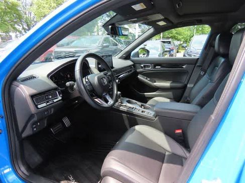 Certified 2023 Honda Civic Sport Touring image 2