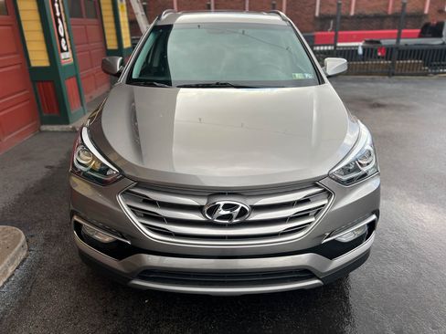 Used 2017 Hyundai Santa Fe Sport image 10