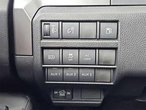 New 2025 Toyota Tacoma 4x4 Double Cab Hybrid image 13