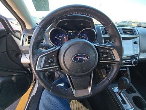 Used 2019 Subaru Outback 2.5i Premium AWD/4WD image 39