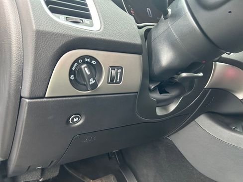 Used 2020 Dodge Durango SXT w/ 3rd Row Seating Group image 22