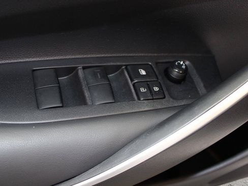 Used 2024 Toyota Corolla SE FWD image 45