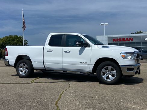 Used 2021 RAM 1500 Big Horn AWD/4WD image 1