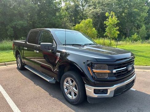 Used 2025 Ford F150 XLT w/ Equipment Group 301A Standard RWD image 5