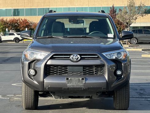 Used 2023 Toyota 4Runner SR5 image 9