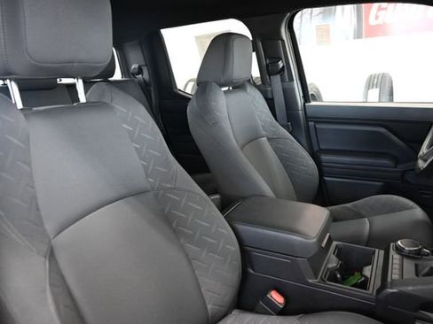 Used 2024 Toyota Tacoma SR w/ SR Upgrade Package image 10