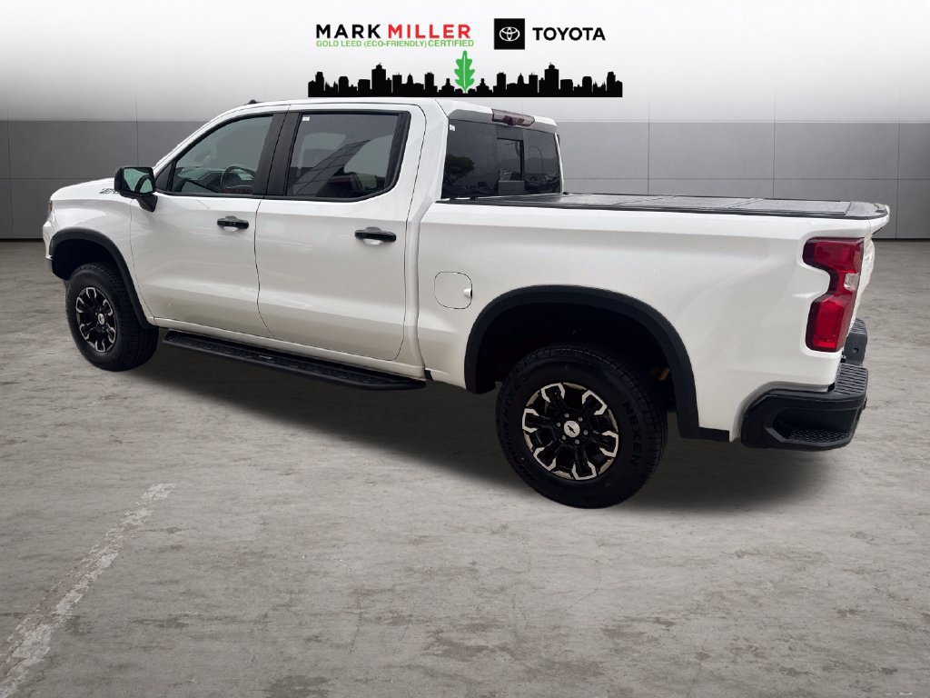 Used 2023 Chevrolet Silverado 1500 ZR2 w/ Technology Package AWD/4WD image 3