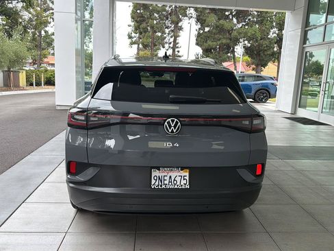 Certified 2024 Volkswagen ID.4 2WD image 4