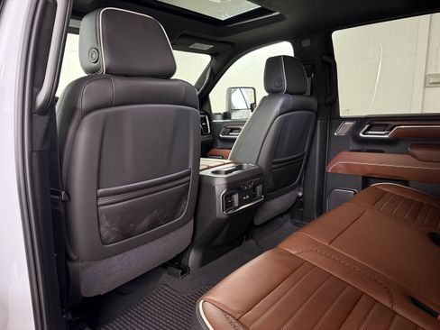 New 2026 GMC Sierra 3500 Denali Ultimate w/ Snow Plow Prep/Camper Package image 53