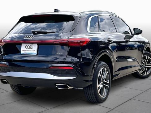 Used 2025 Audi Q5 Premium w/ Convenience Package image 12